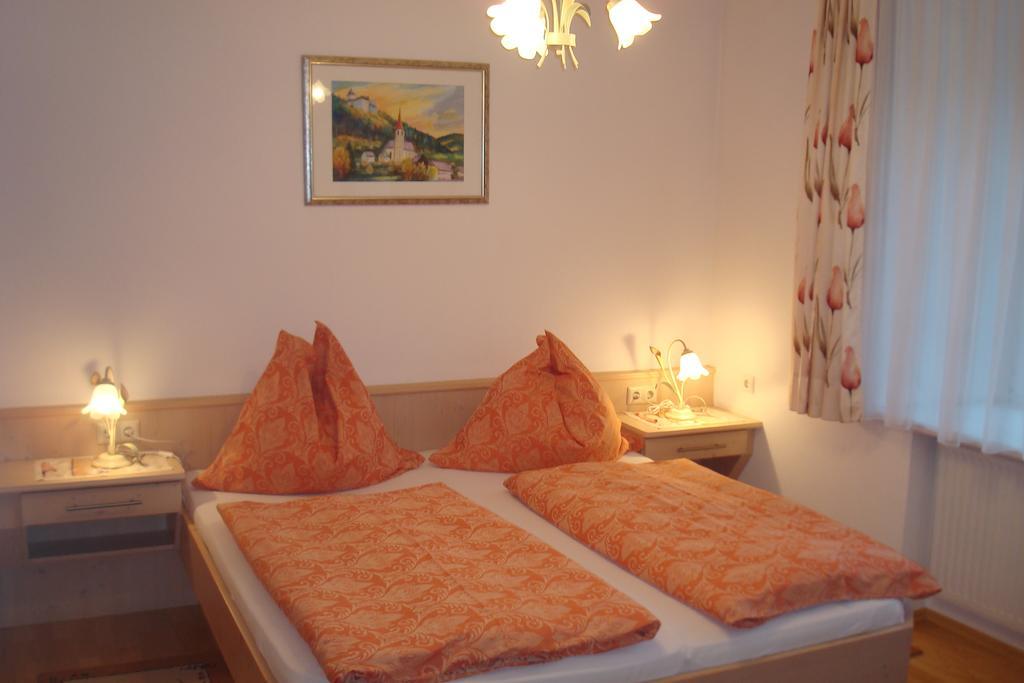 Gaestehaus Moser Ramingstein Phòng bức ảnh