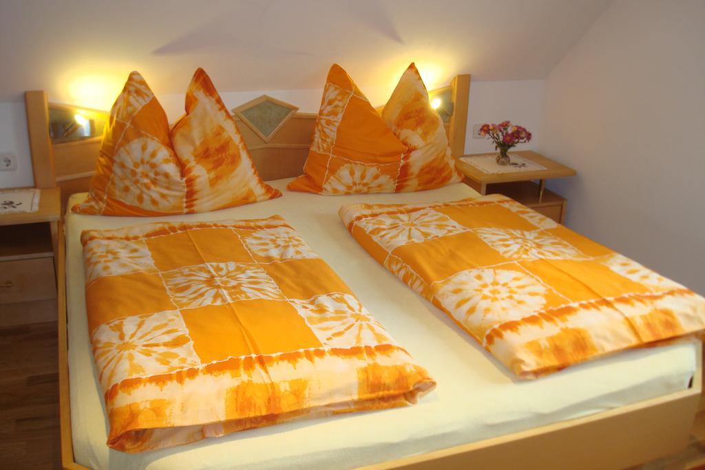 Gaestehaus Moser Ramingstein Phòng bức ảnh